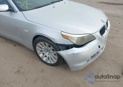 2007 BMW 525Xi из США, поврежденный, VIN WBANF33597CS39856